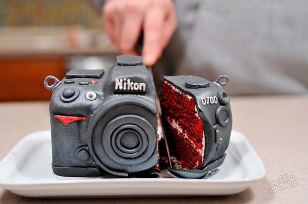 Awesome camera cake