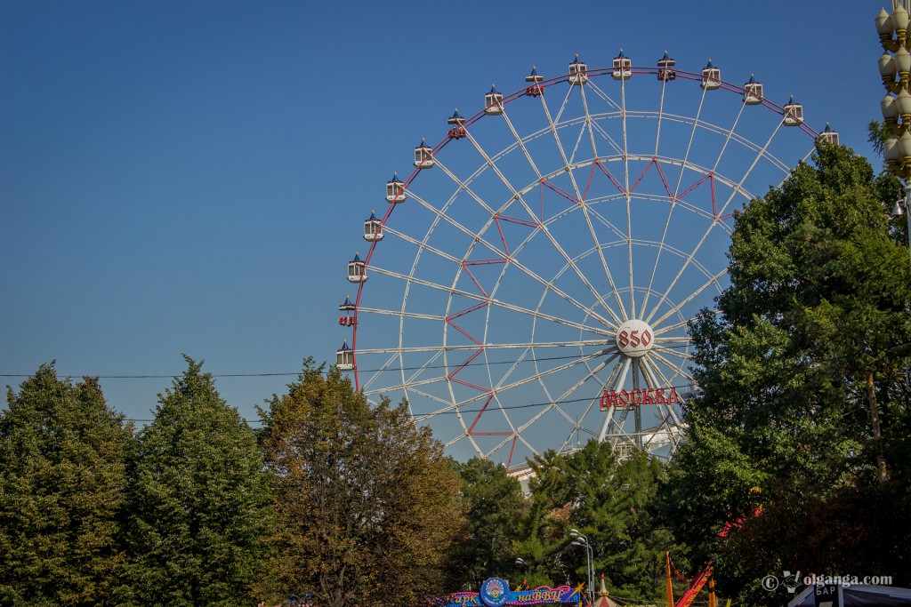 Ferris wheel at VDNKh's Park of Culture