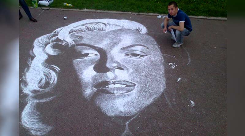 Merlin Monro. Chalk portrait by Rustam Valeev