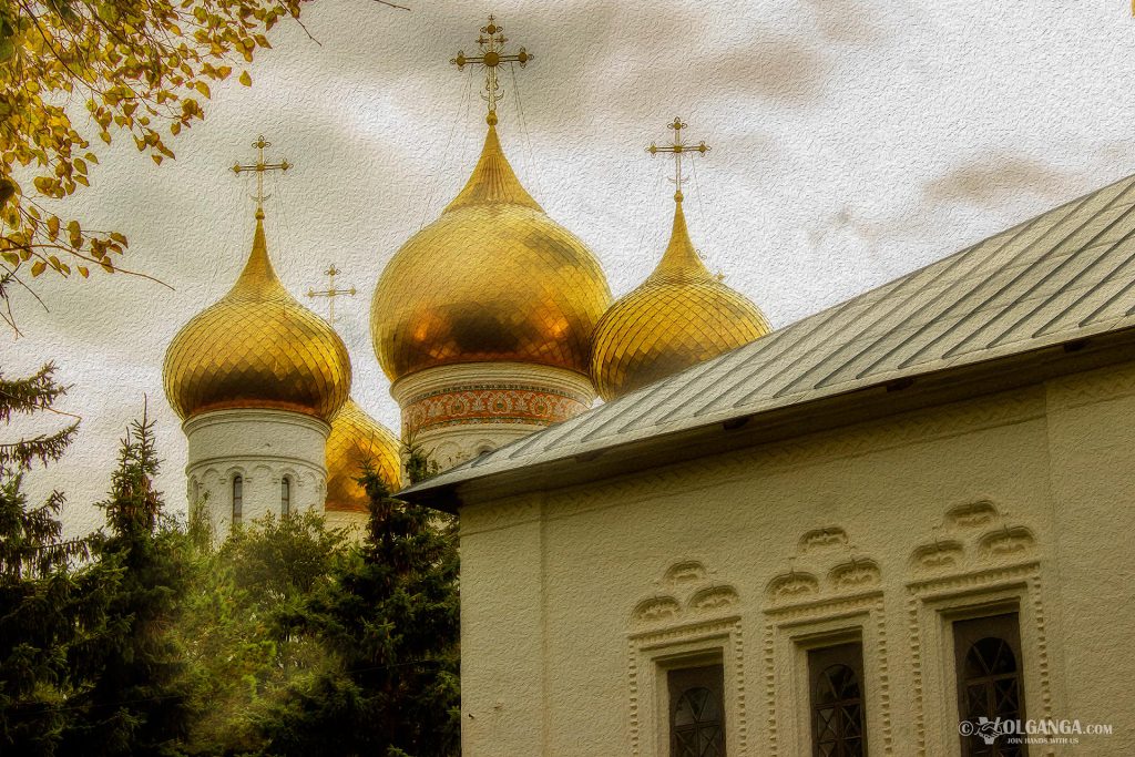 Ouspensky Cathedral domes. View from Volga river embankment. Golden autumn 2016