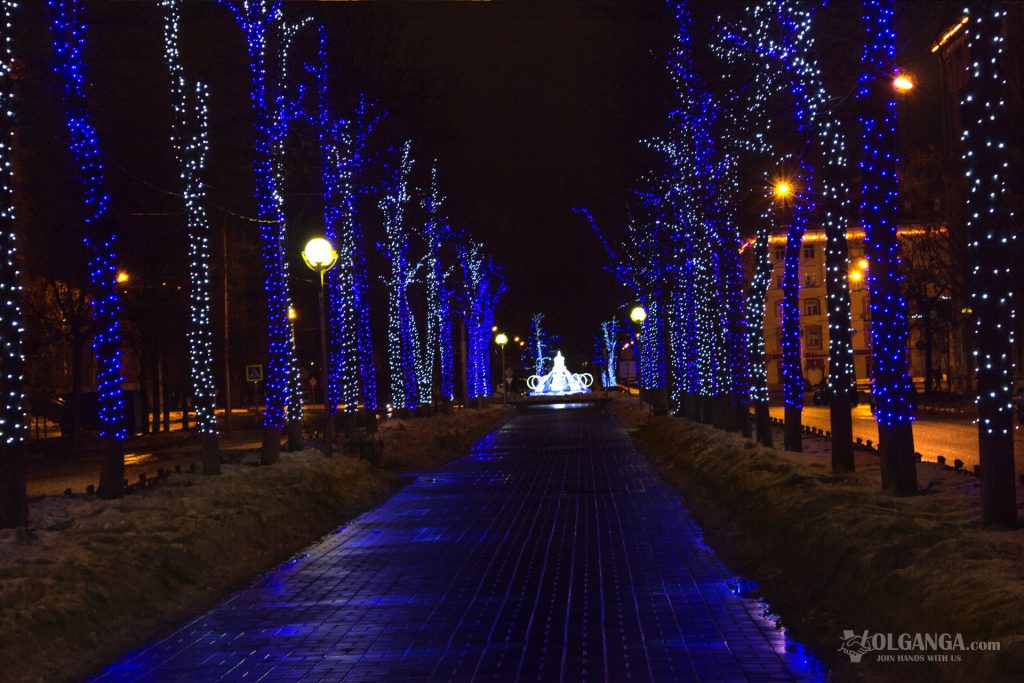 Alley to Yubileynaya Square beaitifullt decorated for the New Year 2017