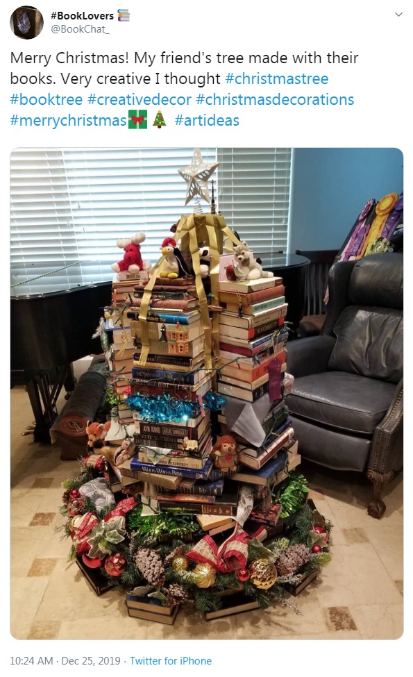 Book Christmas tree